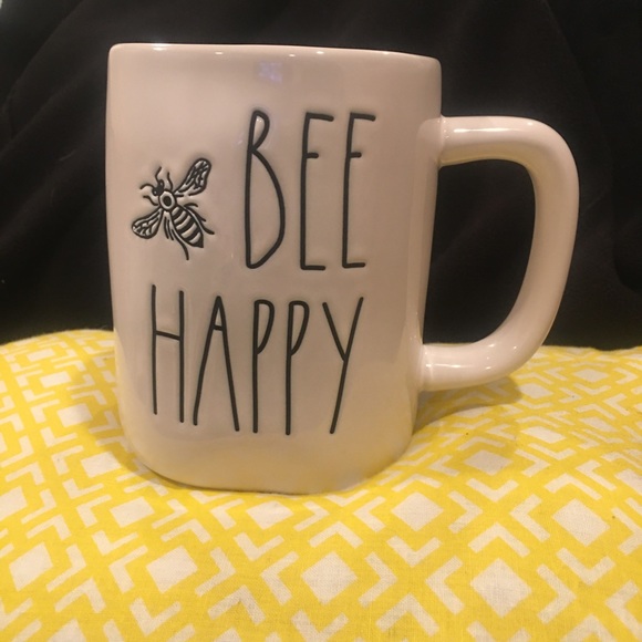 Rae Dunn Other - 🦄Rae Dunn BEE HAPPY Mug  🐝 VHTF Yellow interior
